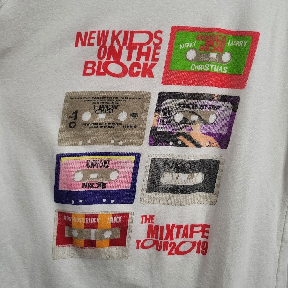 New Kids on the Block NKOTB Mix Tape Tour 2019 Merchandise Cassette Tank Size XL - Picture 3 of 7